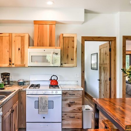 Columbia Falls Vacation Rental 10 Mi To Whitefish Exterior photo