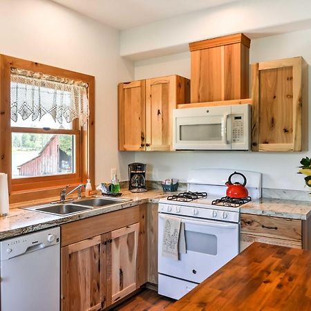 Columbia Falls Vacation Rental 10 Mi To Whitefish Exterior photo